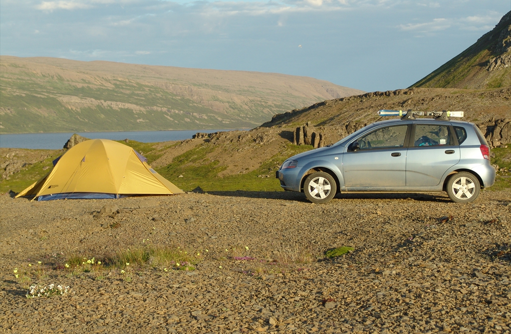 Camping improvizat,  intre Skálmarfjorður si Kerlingarfjörður, Fiordurile de Vest